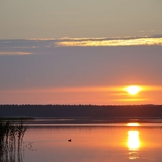 Świt nad jeziorem Łętowskim